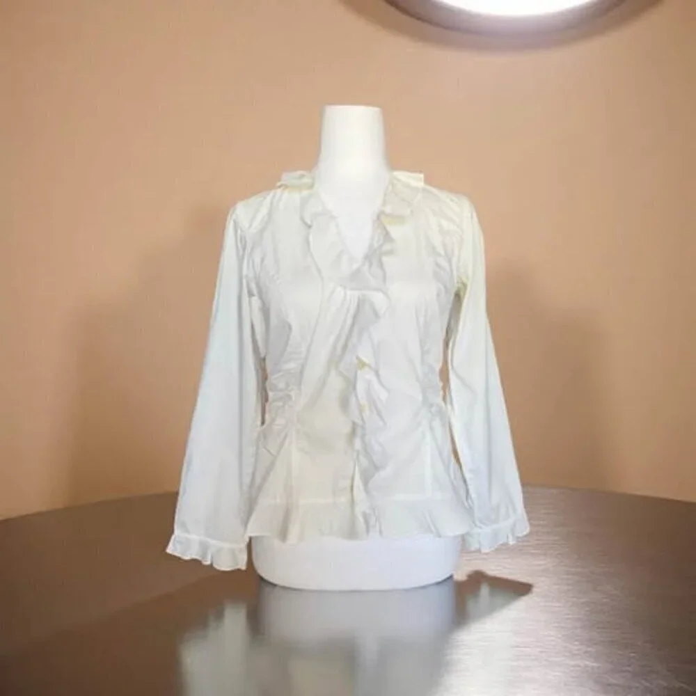 WHITE RUFFLE BUTTON DOWN TOP
